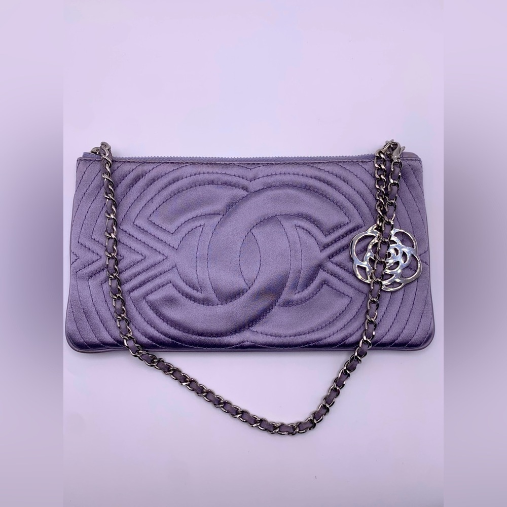 Chanel Camellia Charm Pochette - Vintage - Picture 3 of 7